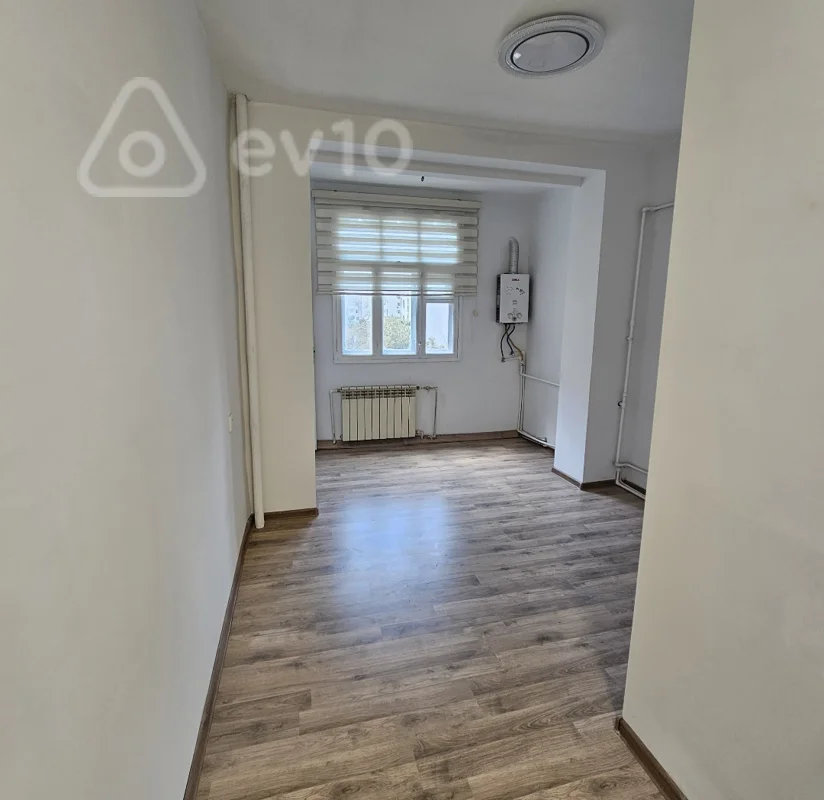 2 otaqlı mənzil, 40 m², Bakı, Həzi Aslanov m/s yaxınlığı — Bakı
