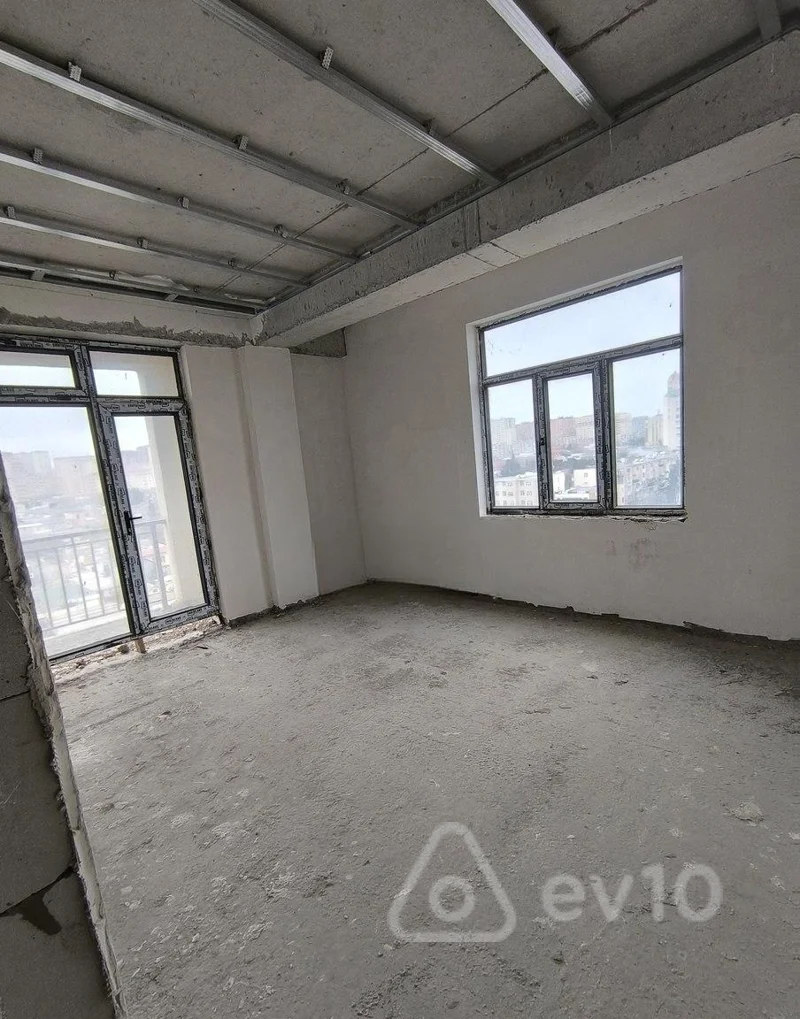 4 otaqlı mənzil, 129 m², İnsaatcilar metro — Mənzil, Bakı (3)