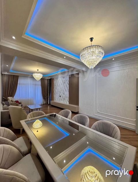 Satılır 2 otaqlı köhnə tikili 59 m² — Bakı
