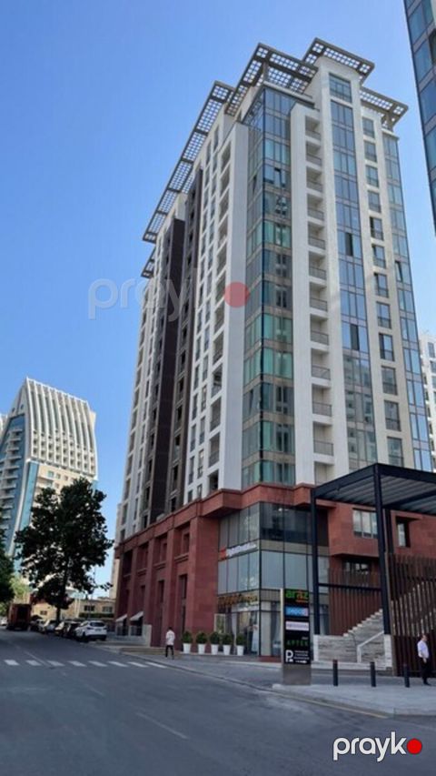 Satılır 4 otaqlı yeni tikili 162 m² — Bakı