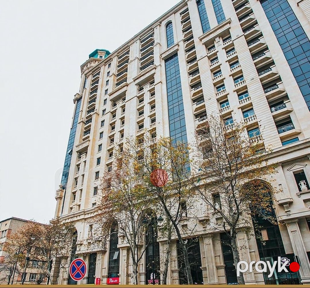 Satılır 4 otaqlı yeni tikili 211 m² — Mənzil, Bakı (2)