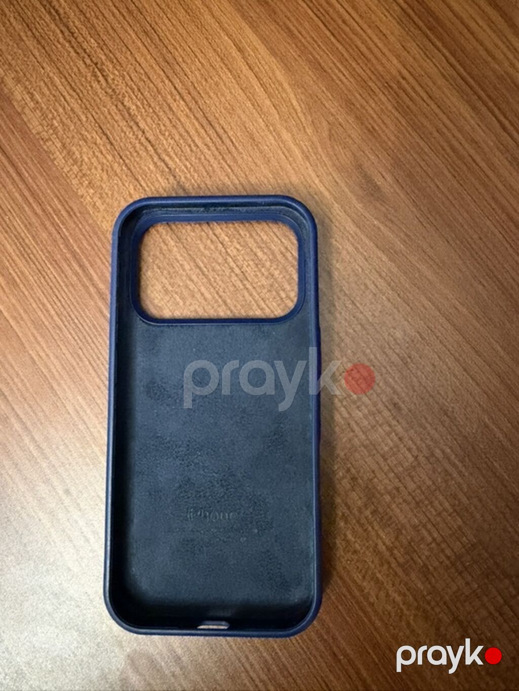 Məhsul: iPhone 17 pro üçün case(kabro) 3 hefte islenibdir - Model — Digər, Bakı (2)