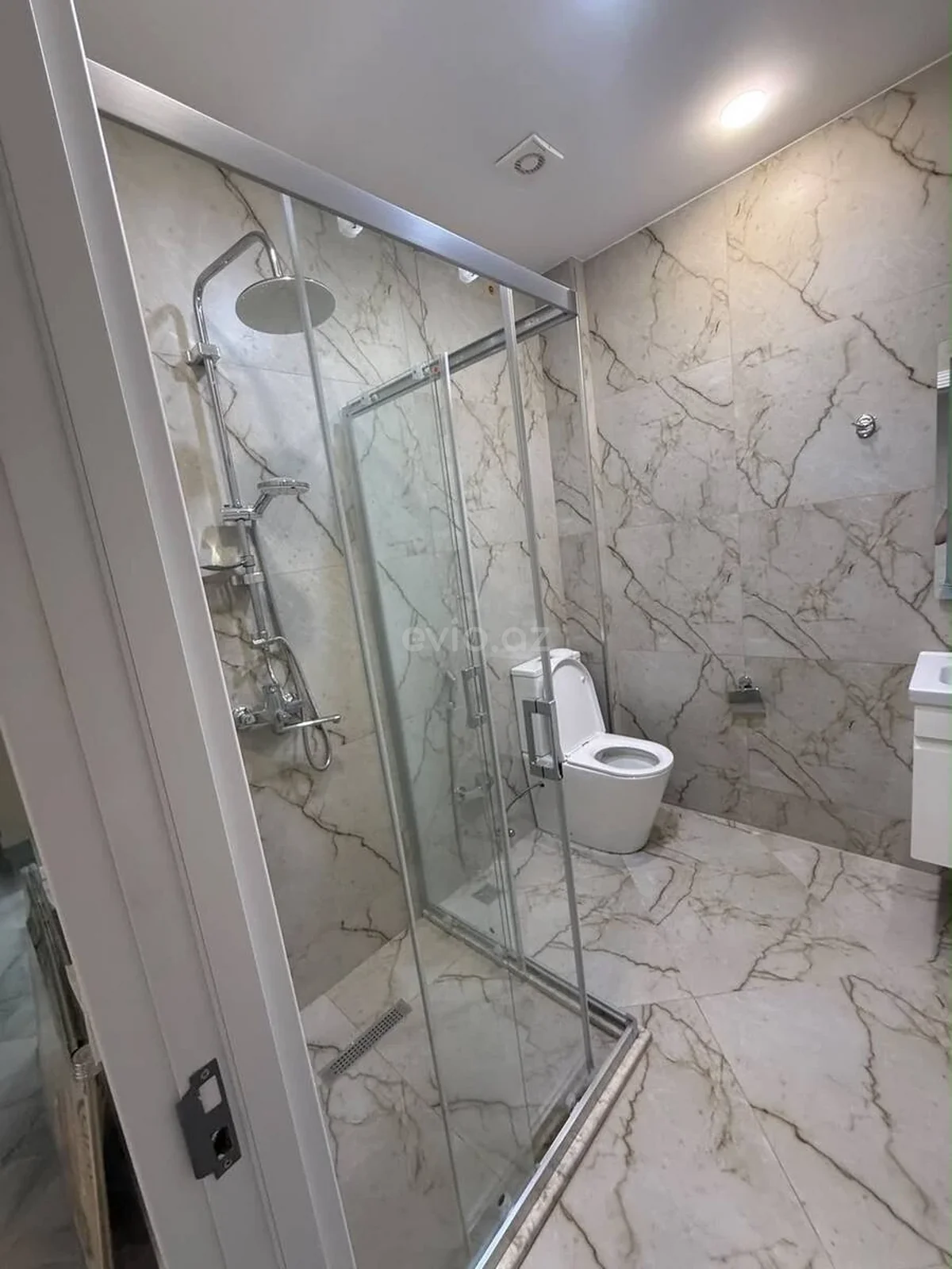 Kirayə 2 otaqlı mənzil Qara Qarayev metrosu yaxınlığında — Mənzil, Bakı (7)