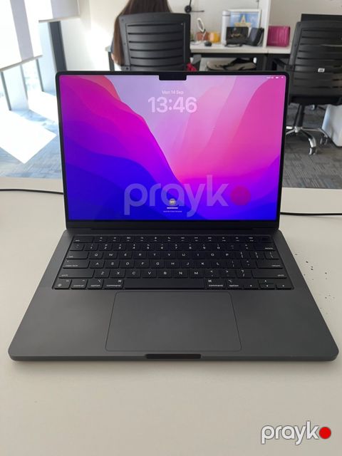 Apple Macbook Pro M4 Pro 14inch (14CPU, 20GPU) — Bakı