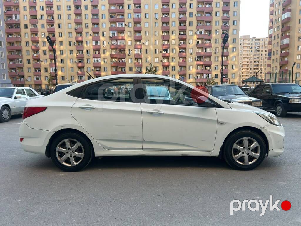 Hyundai Accent, 1.4 L, 2013 il, 207 699 km — Avtomobillər, Bakı (5)