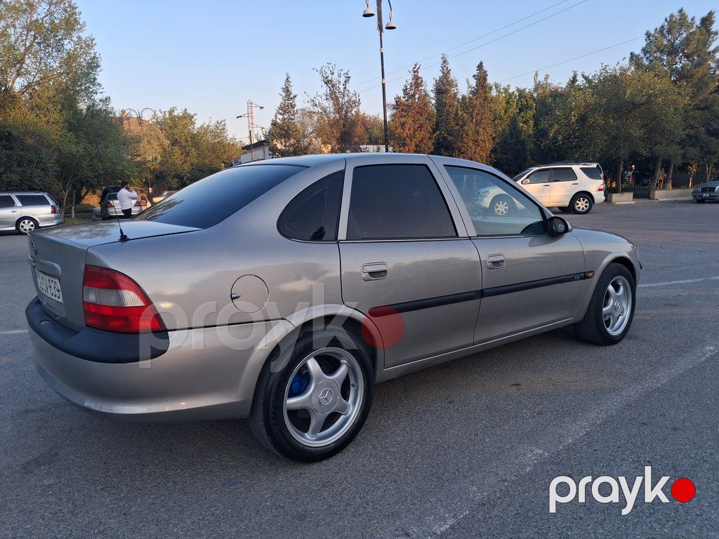 Opel Vectra, 1.8 L, 1997 il, 390 000 km — Avtomobillər, Sumqayıt (3)