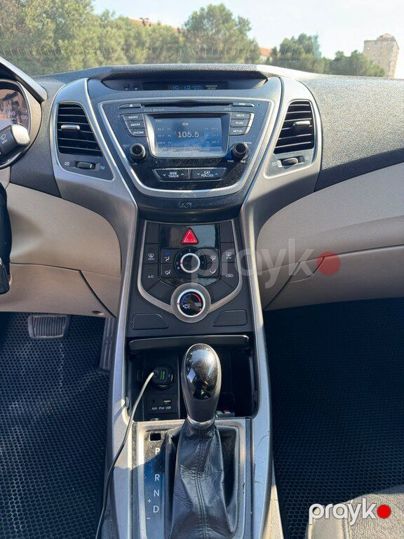 Hyundai Elantra, 1.8 L, 2015 il, 315 431 km — Avtomobillər, Bakı (12)