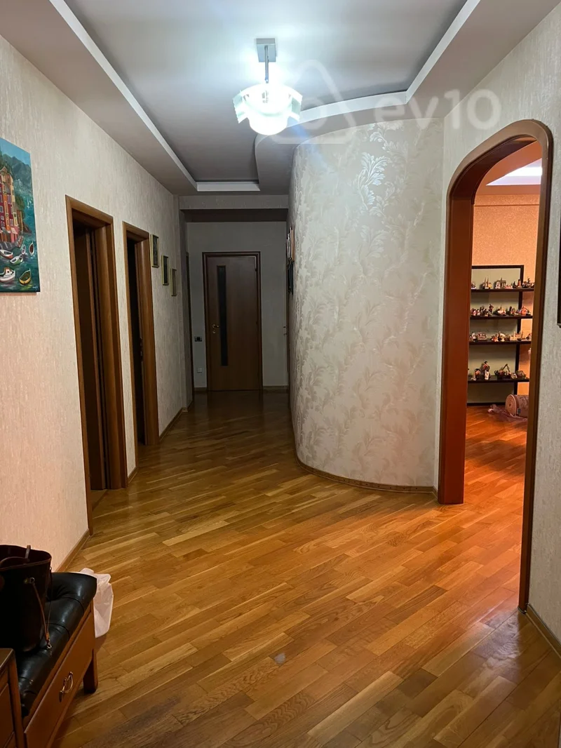 4 otaqlı mənzil, 185 m², 28 may metrosu — kirayə — Mənzil, Bakı (5)