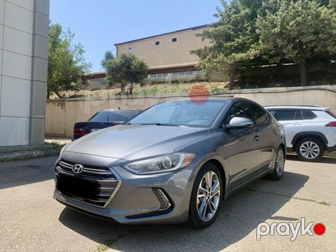 Hyundai Elantra: 2 l 2017 il Sedan — Bakı