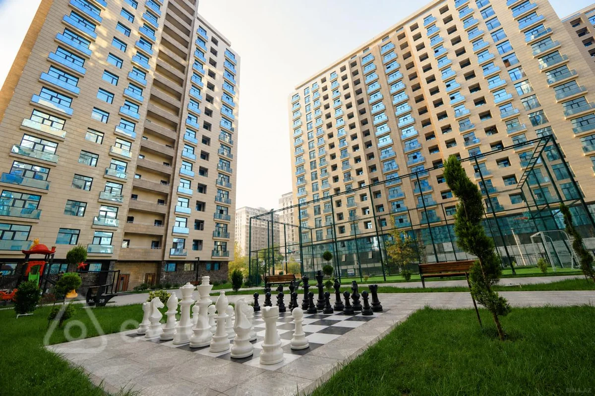 3 otaqlı mənzil, 120 m², Azadlıq pr. — kirayə