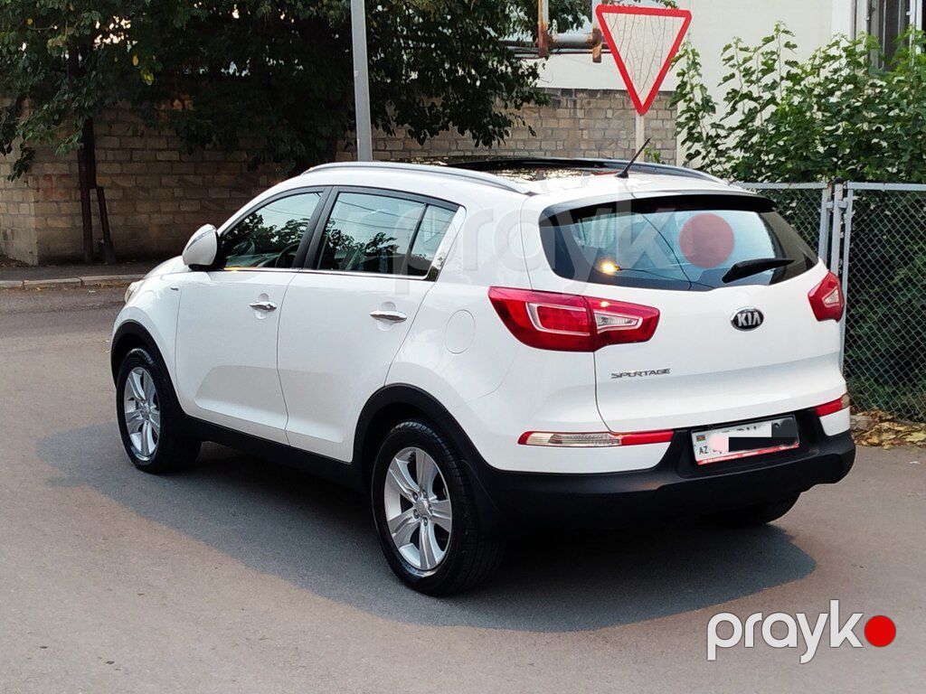 Kia Sportage, 2.0 L, 2014 il, 215 000 km — Avtomobillər, Gəncə (8)