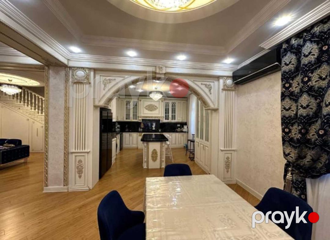 Satılır 8 otaqlı həyət evi/bağ evi 800 m² — Ev, villa, Bakı (7)