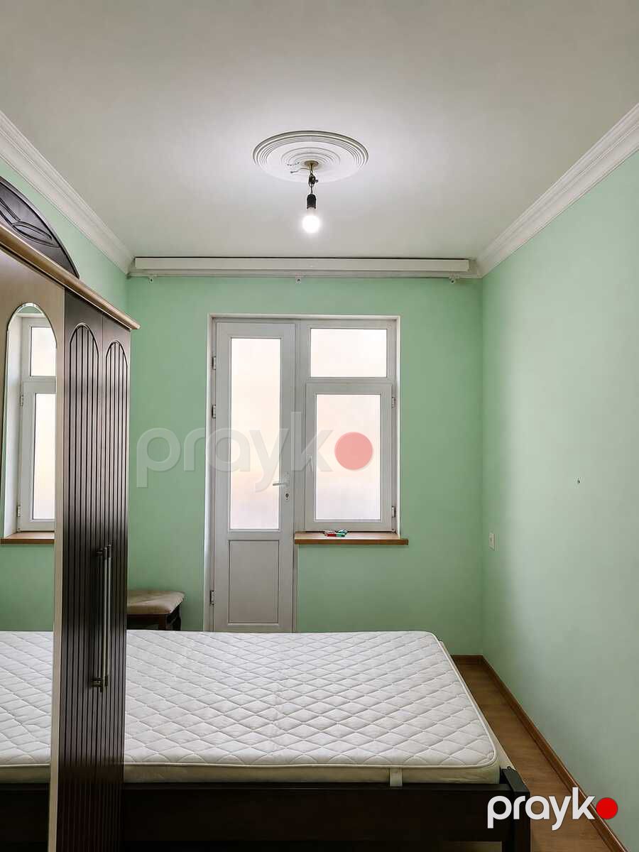 Satılır 2 otaqlı köhnə tikili 65 m² — Mənzil, Bakı (4)
