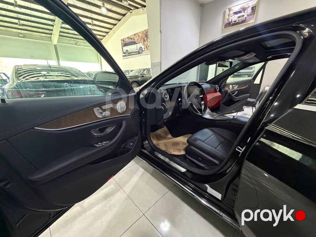 Mercedes E 300, 2.0 L, 2022 il, 45 000 km — Avtomobillər, Bakı (10)