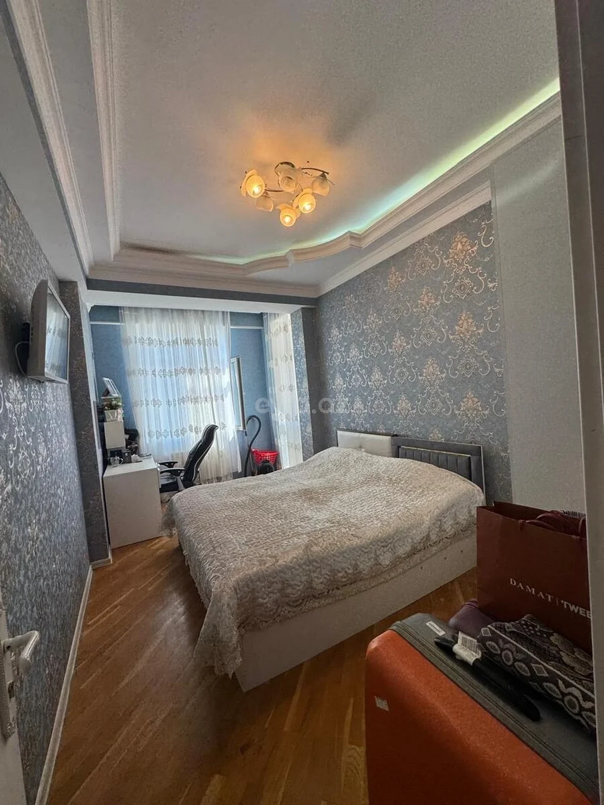 Kirayə 3 otaqlı mənzil Həzi Aslanov metrosu yaxınlığında — Bakı