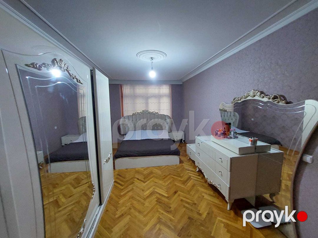 Satılır 4 otaqlı köhnə tikili 100 m² — Mənzil, Bakı (9)