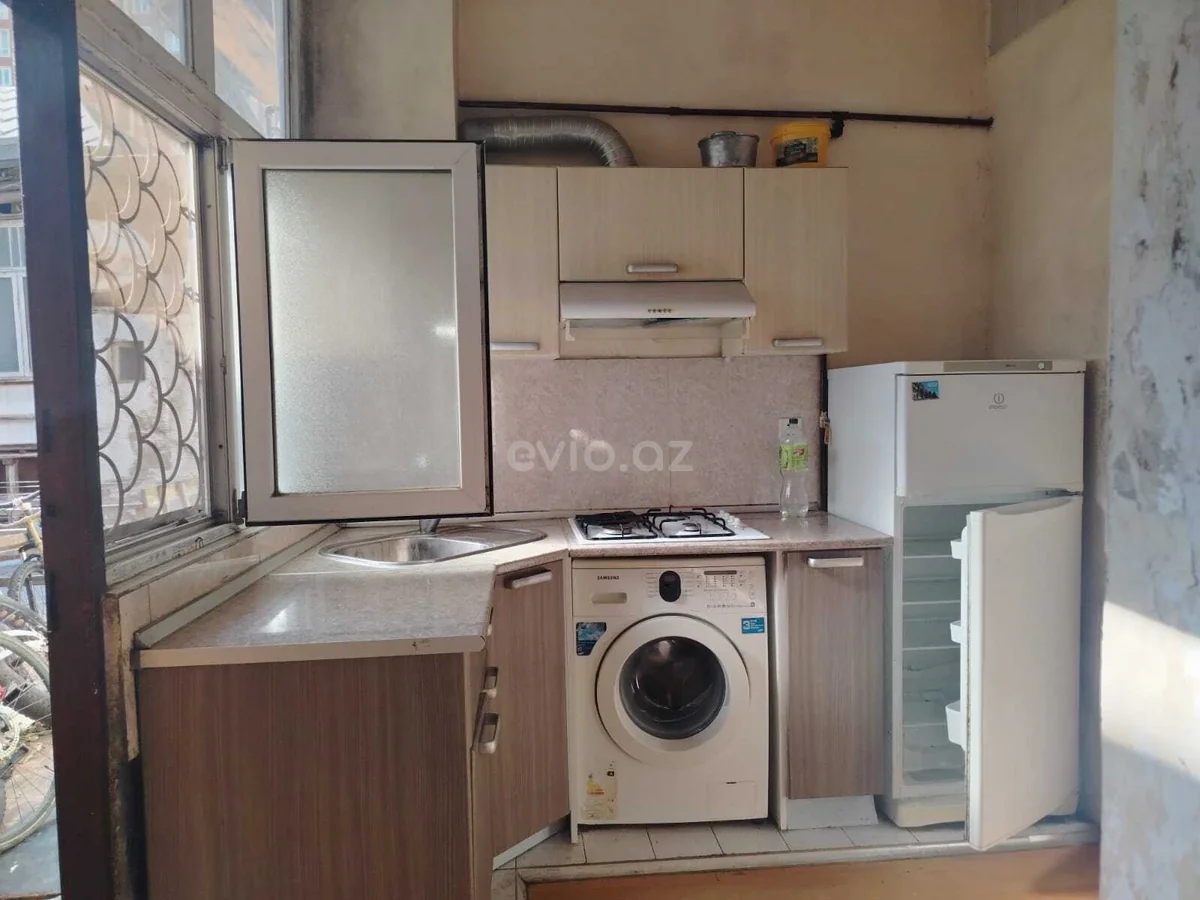 Kirayə 1 otaqlı mənzil 28 May metrosu yaxınlığında — Bakı