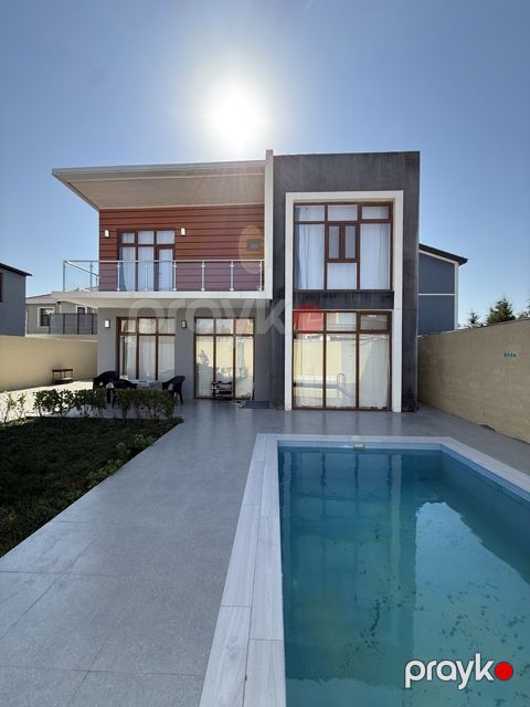 Satılır 4 otaqlı həyət evi/bağ evi 180 m² — Bakı