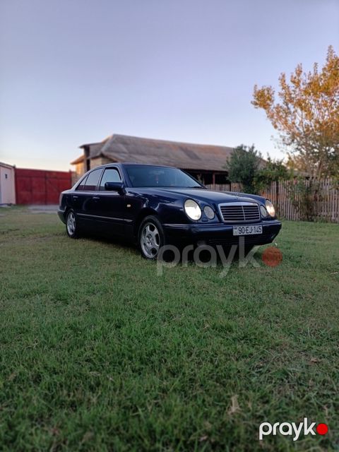 Mercedes E 230, 1996 il — Ucar