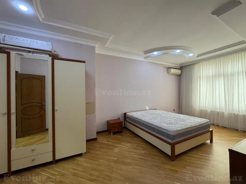 Satılır 5 otaqlı Mənzil Yeni tikili 220 m² Bakı, Yasamal r., Elmlər Akademiyası m — Mənzil, Bakı (8)
