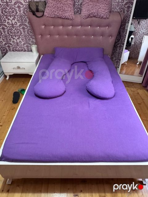 *çarpayi +1 tunba satilir* qiyməti 140₼* ünvan Hövsan z⁹⁰4966* — Bakı