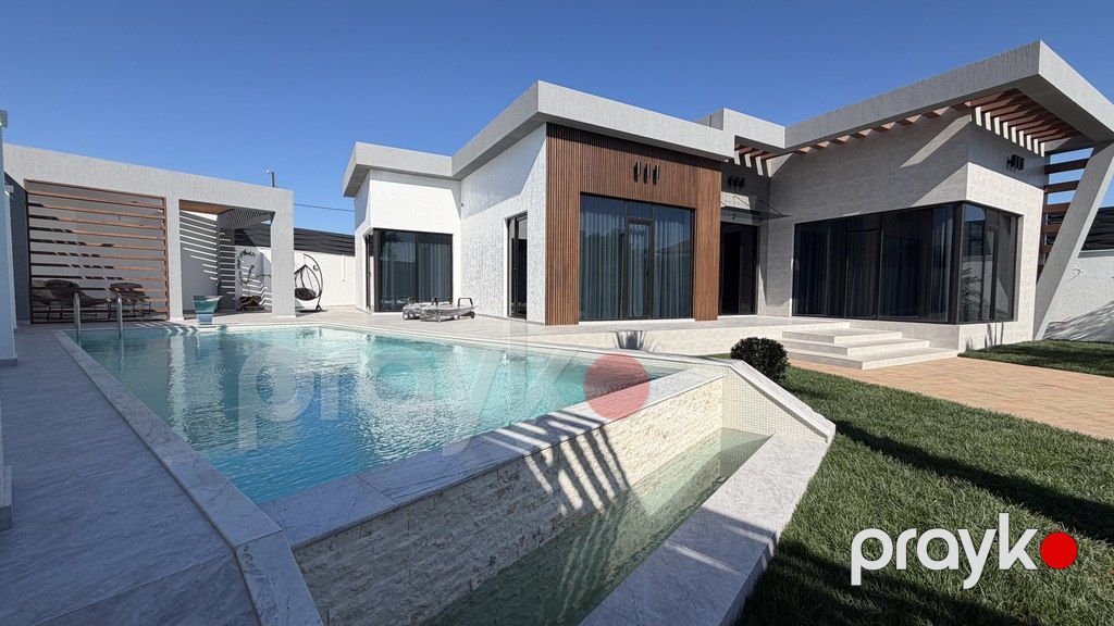Satılır 5 otaqlı həyət evi/bağ evi 250 m² — Ev, villa, Bakı (4)