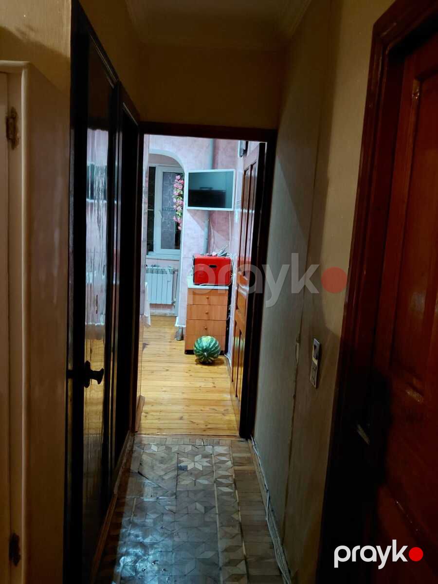 Satılır 4 otaqlı köhnə tikili 140 m² — Mənzil, Bakı (11)