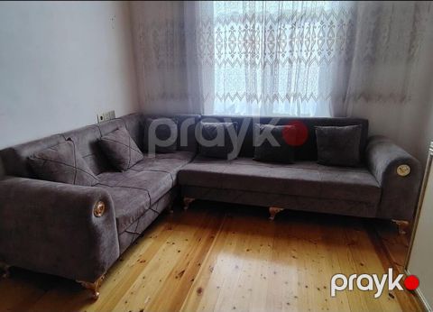 Künc divan. Satılır 350 azn. 3*2 ölçüsündə. Açılır+ bazalıdır. Ünvan — Bakı