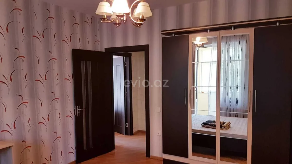 2 otaqlı orta təmirli mənzil satılır 8-ci mikrorayonda — Mənzil, Bakı (12)
