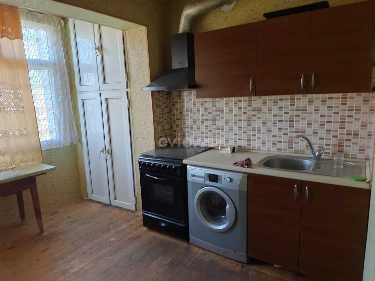Kirayə 4 otaqlı mənzil Əhmədli qəsəbəsində — Bakı