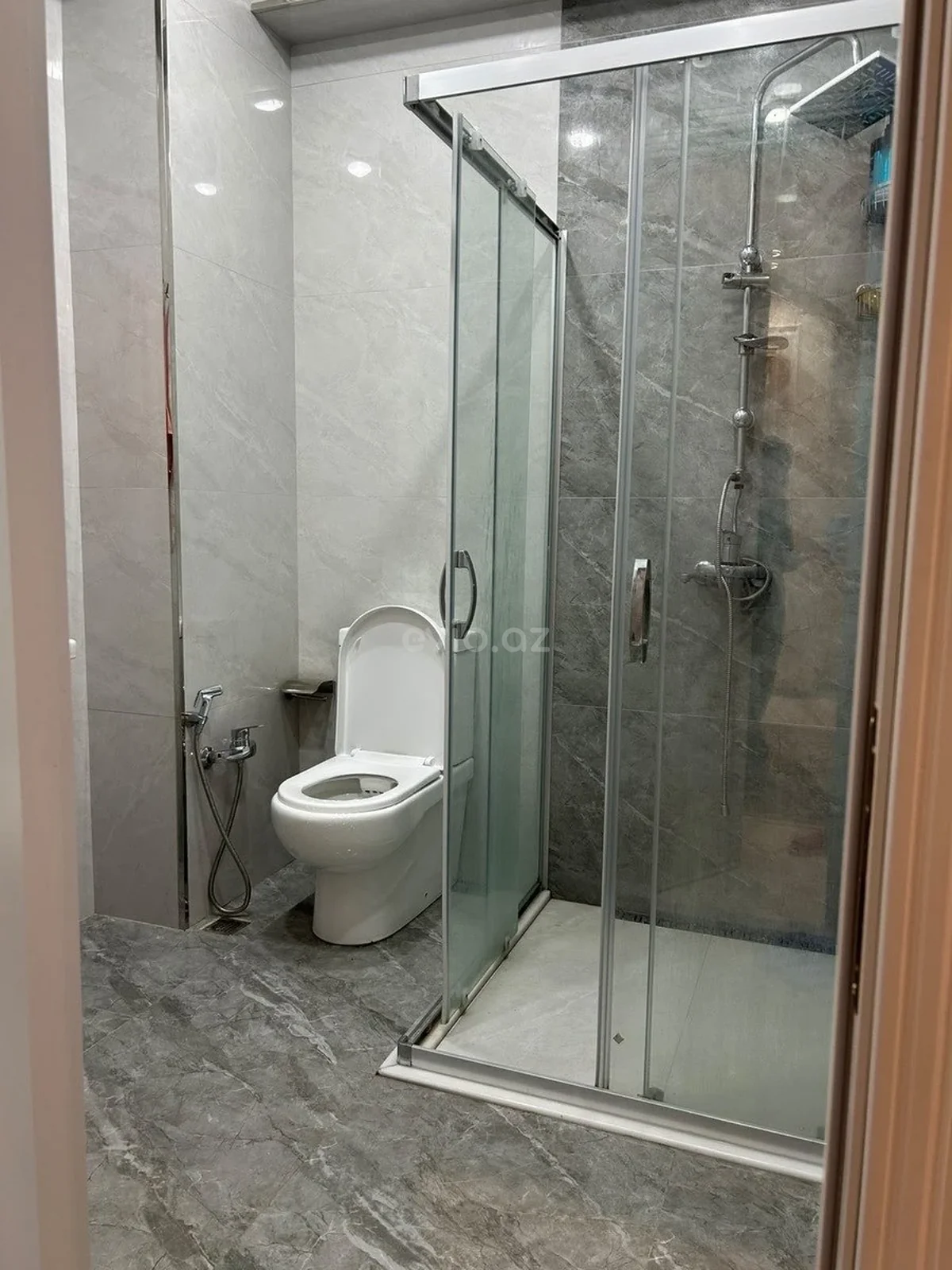 Kirayə 2 otaqlı mənzil 28 May metrosu yaxınlığında — Mənzil, Bakı (5)