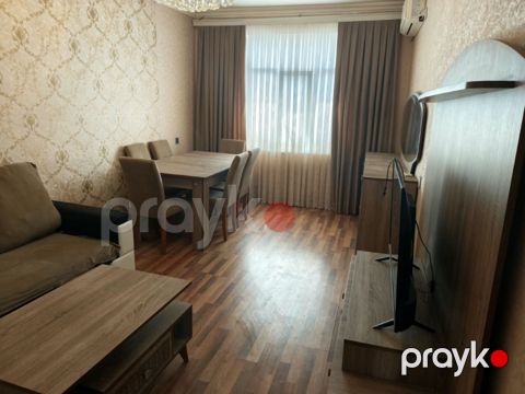 Satılır 3 otaqlı köhnə tikili 90 m² — Bakı