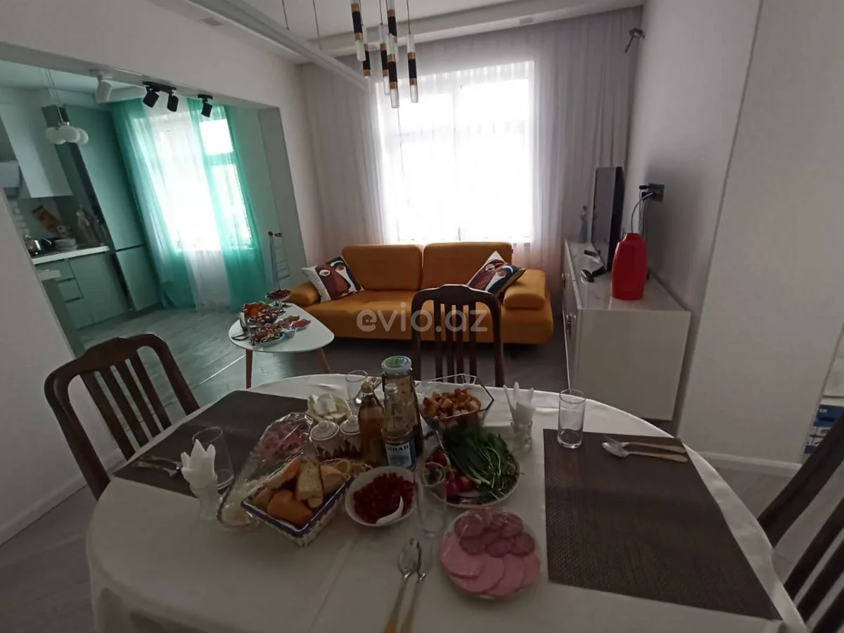 2 otaqlı tam təmirli mənzil satılır 8-ci kilometr qəsəbəsində — Mənzil, Bakı (7)