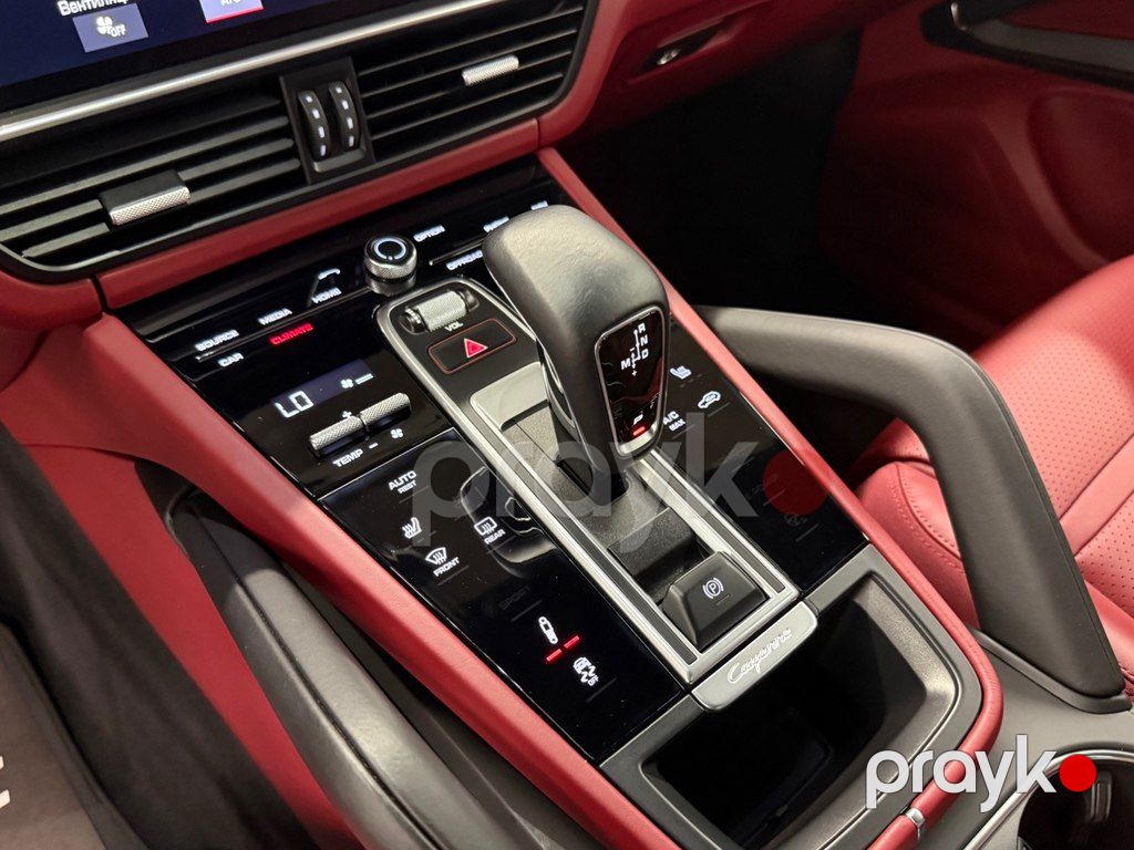 Porsche Cayenne, 3.0 L, 2018 il, 52 000 km — Avtomobillər, Bakı (12)