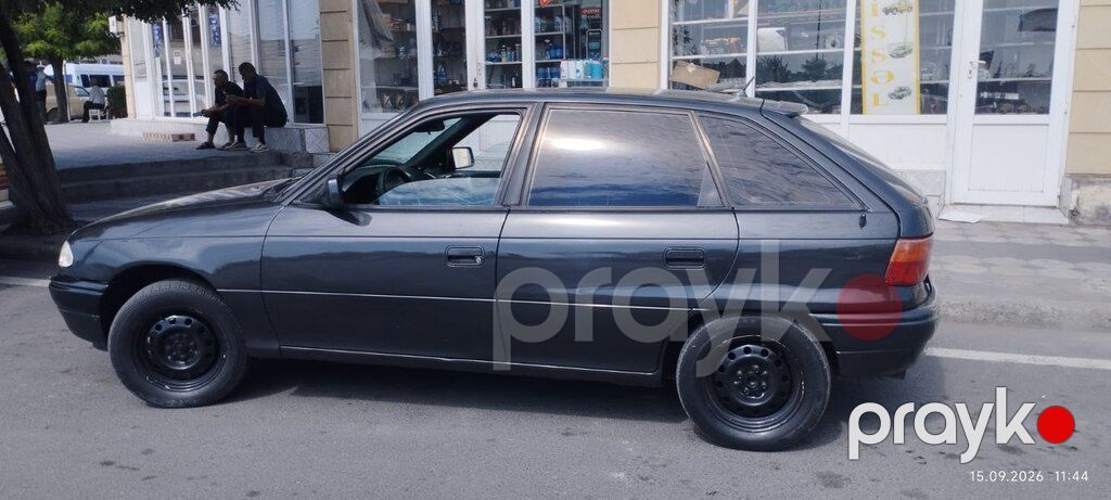 Opel Astra, 1.4 L, 1993 il, 300 000 km — Avtomobillər, Balakən (3)