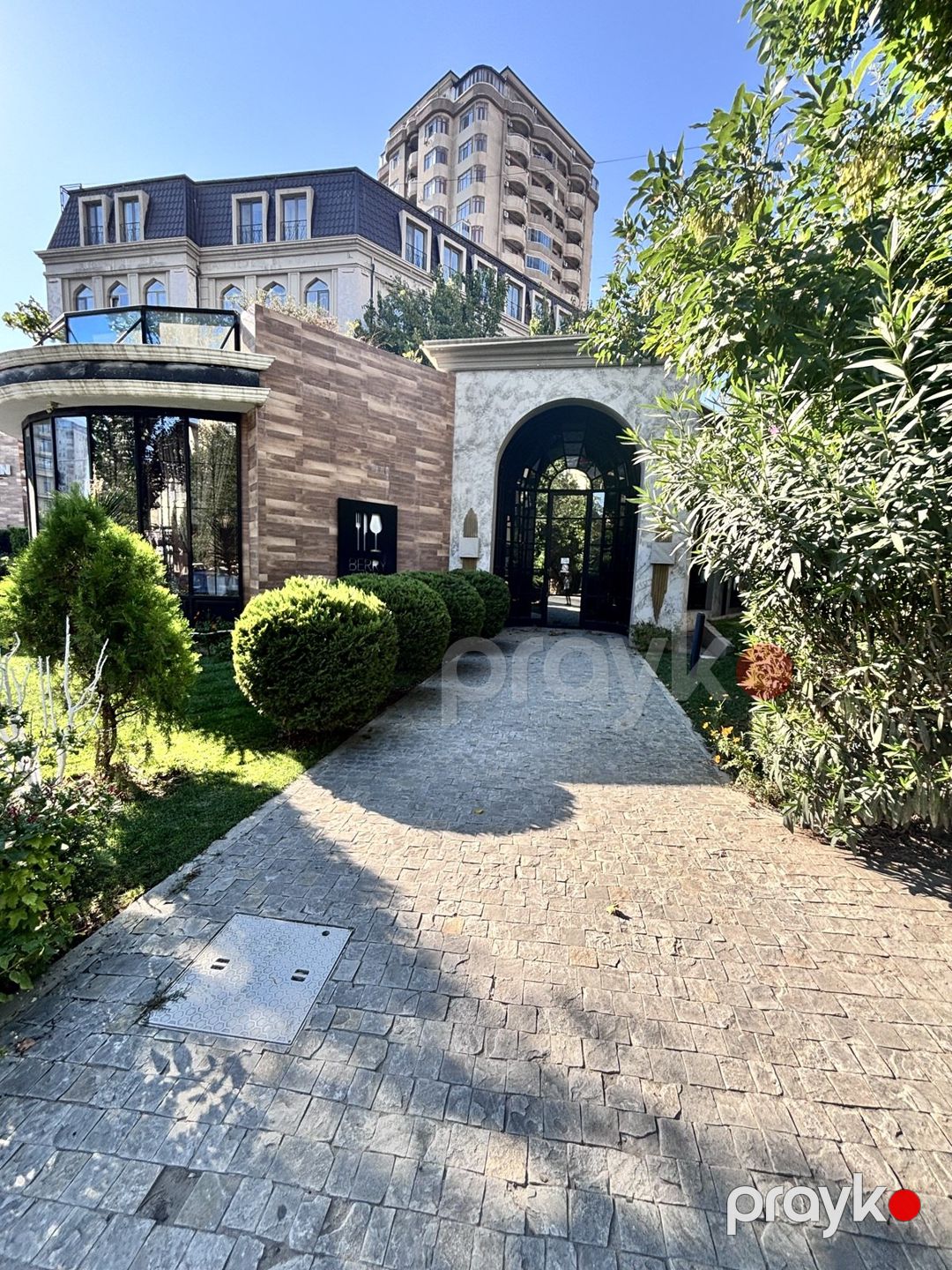 İcarəyə verilir 2 otaqlı köhnə tikili 76 m² — Mənzil, Bakı (3)