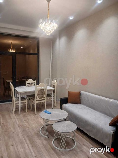 3-otaqlı yeni tikili kirayə verilir, 28 May m., 91 m² — Bakı