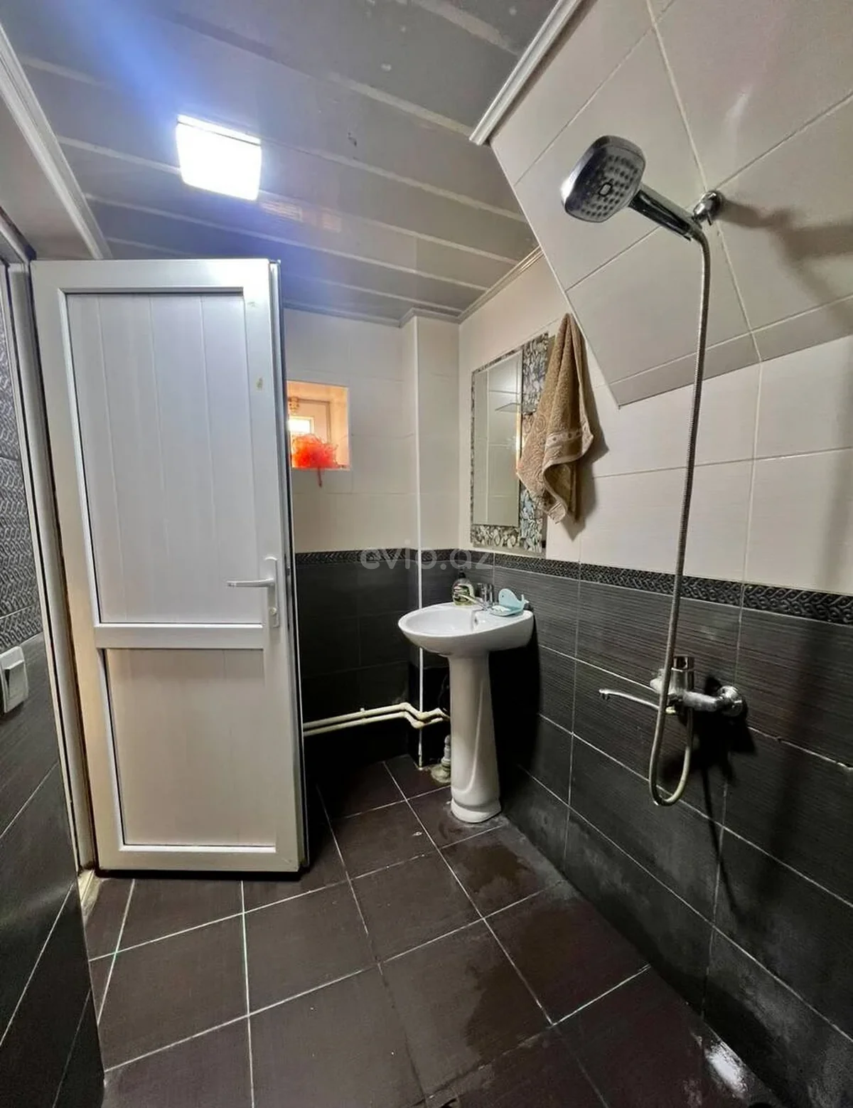 Kirayə 3 otaqlı həyət evi Bakıxanov qəsəbəsində — Ev, villa, Bakı (10)