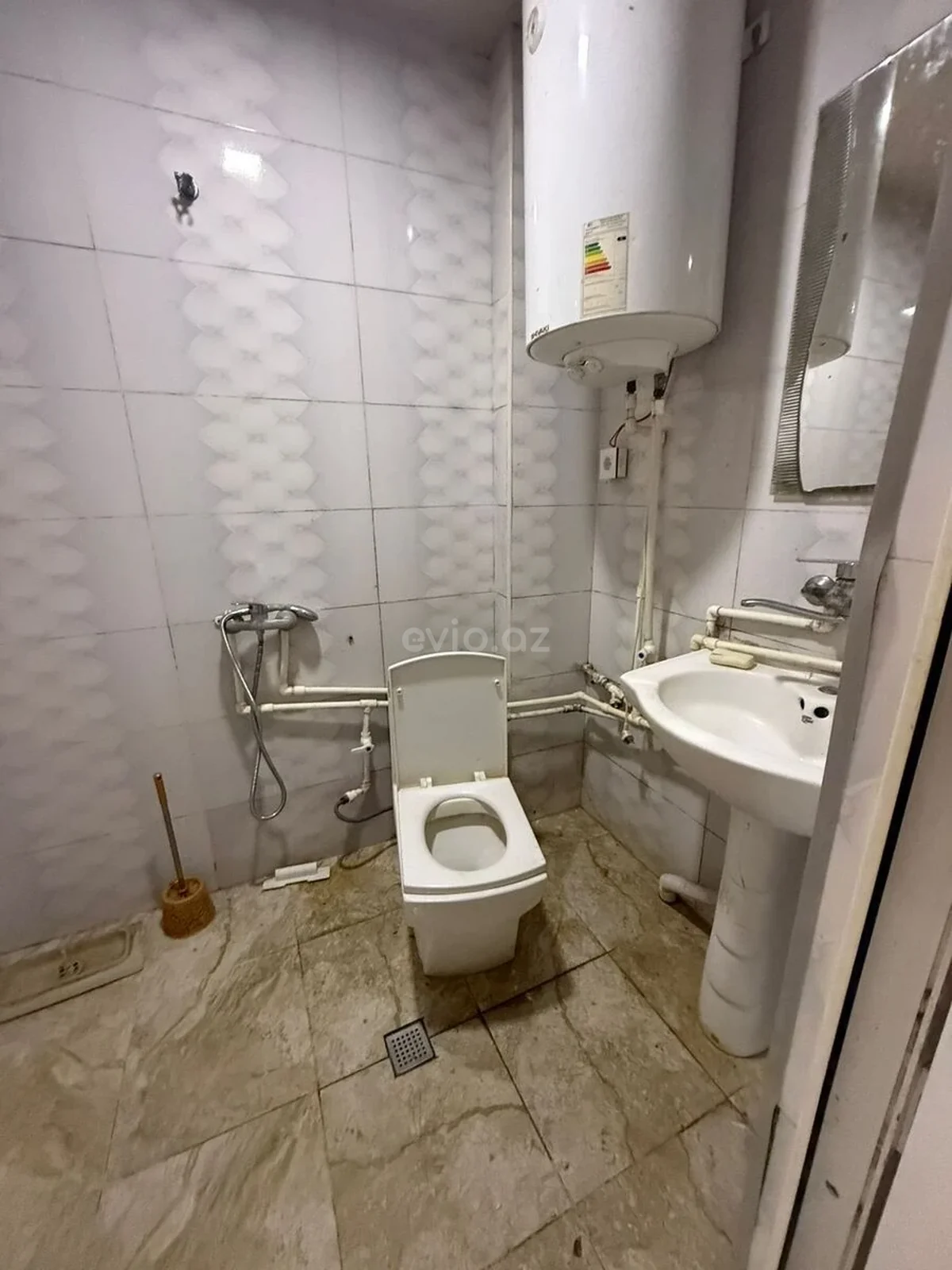 Kirayə 1 otaqlı mənzil İnşaatçılar metrosu yaxınlığında — Mənzil, Bakı (10)