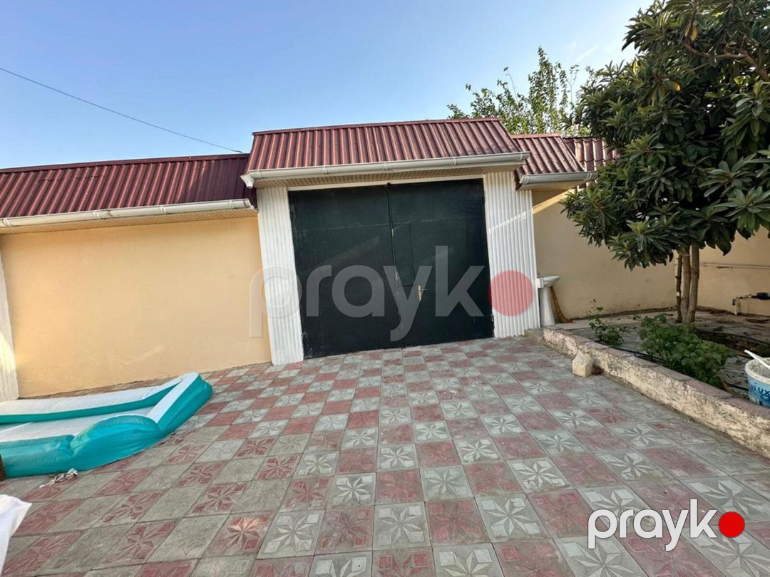 Satılır 4 otaqlı həyət evi/bağ evi 200 m² — Ev, villa, Bakı (9)