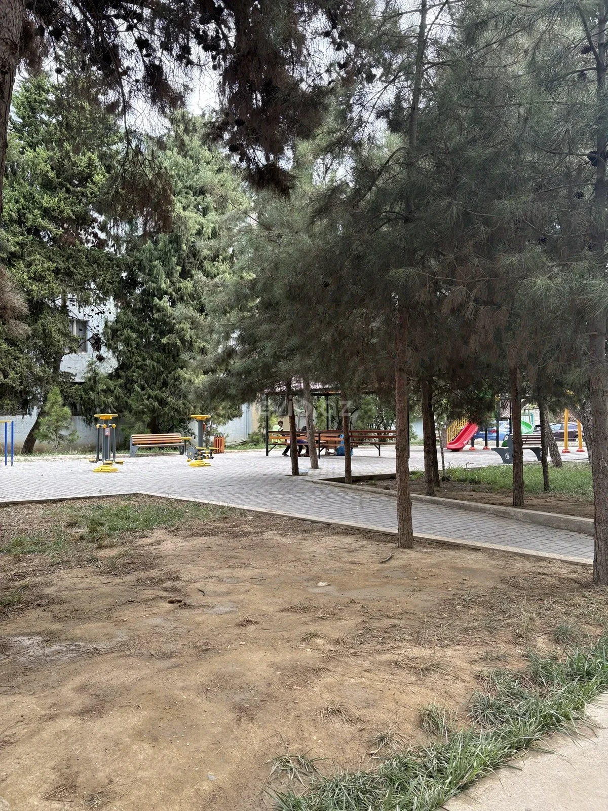 2 otaqlı orta təmirli mənzil satılır 3-cü mikrorayonda — Mənzil, Bakı (9)