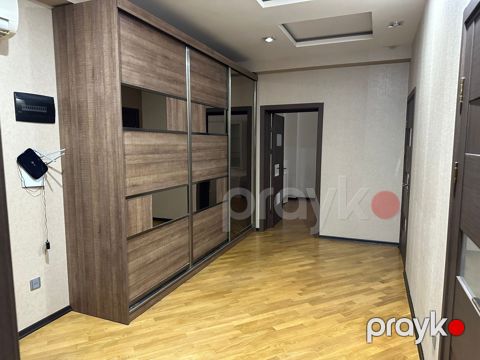 Satılır 3 otaqlı yeni tikili 90 m² — Bakı