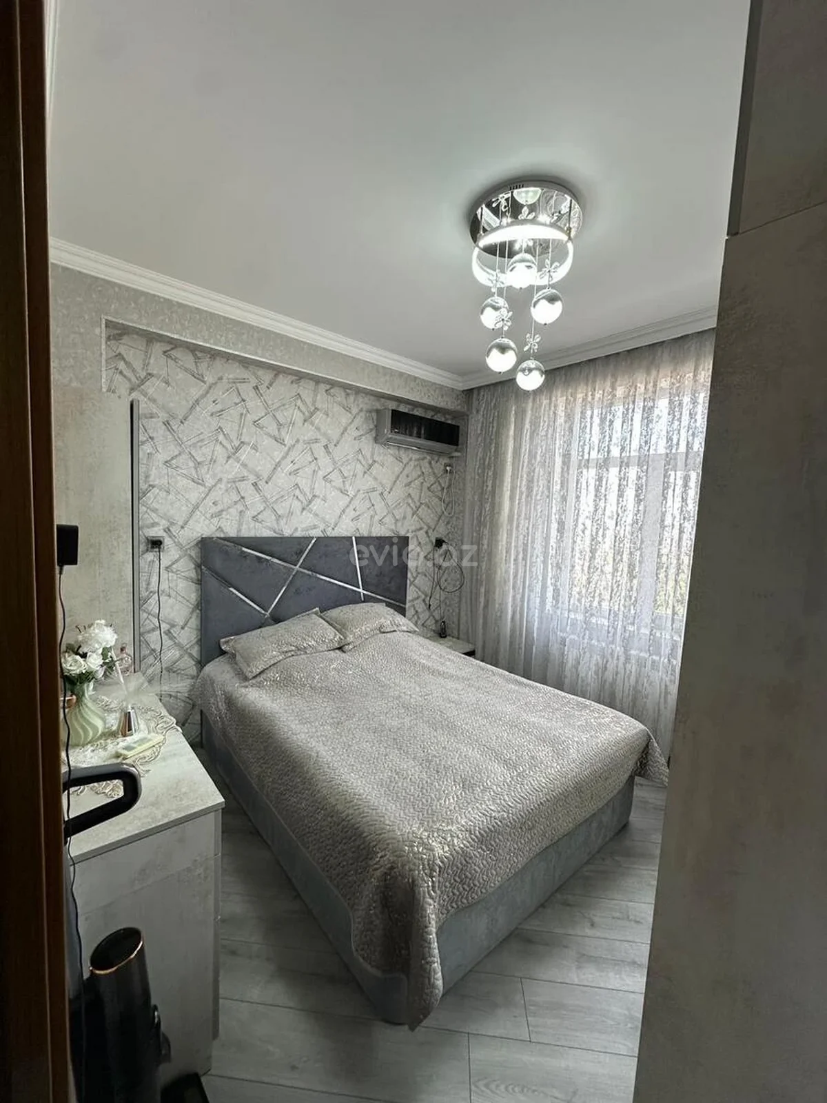 3 otaqlı tam təmirli mənzil satılır Əhmədli qəsəbəsində — Bakı
