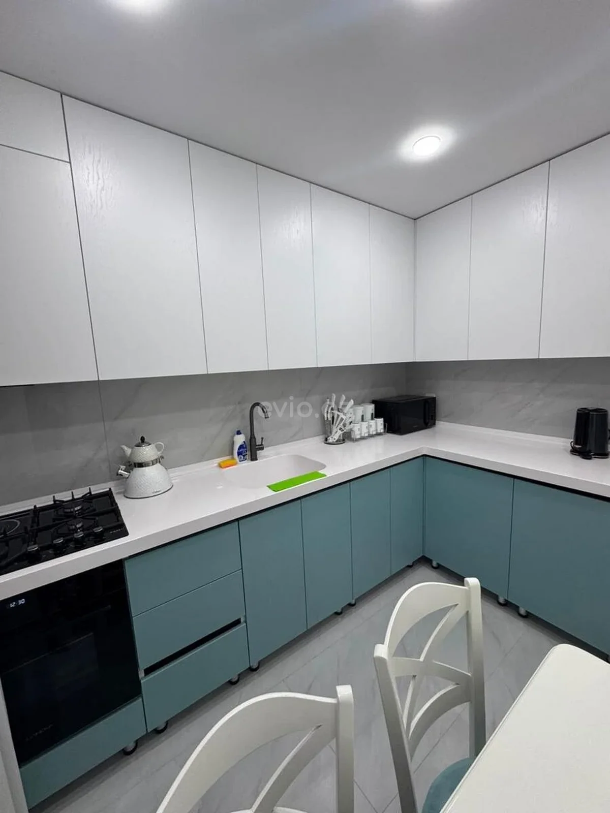 Kirayə 3 otaqlı mənzil 28 May metrosu yaxınlığında — Mənzil, Bakı (5)