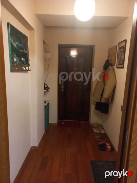 Satılır 1 otaqlı köhnə tikili 33.5 m²