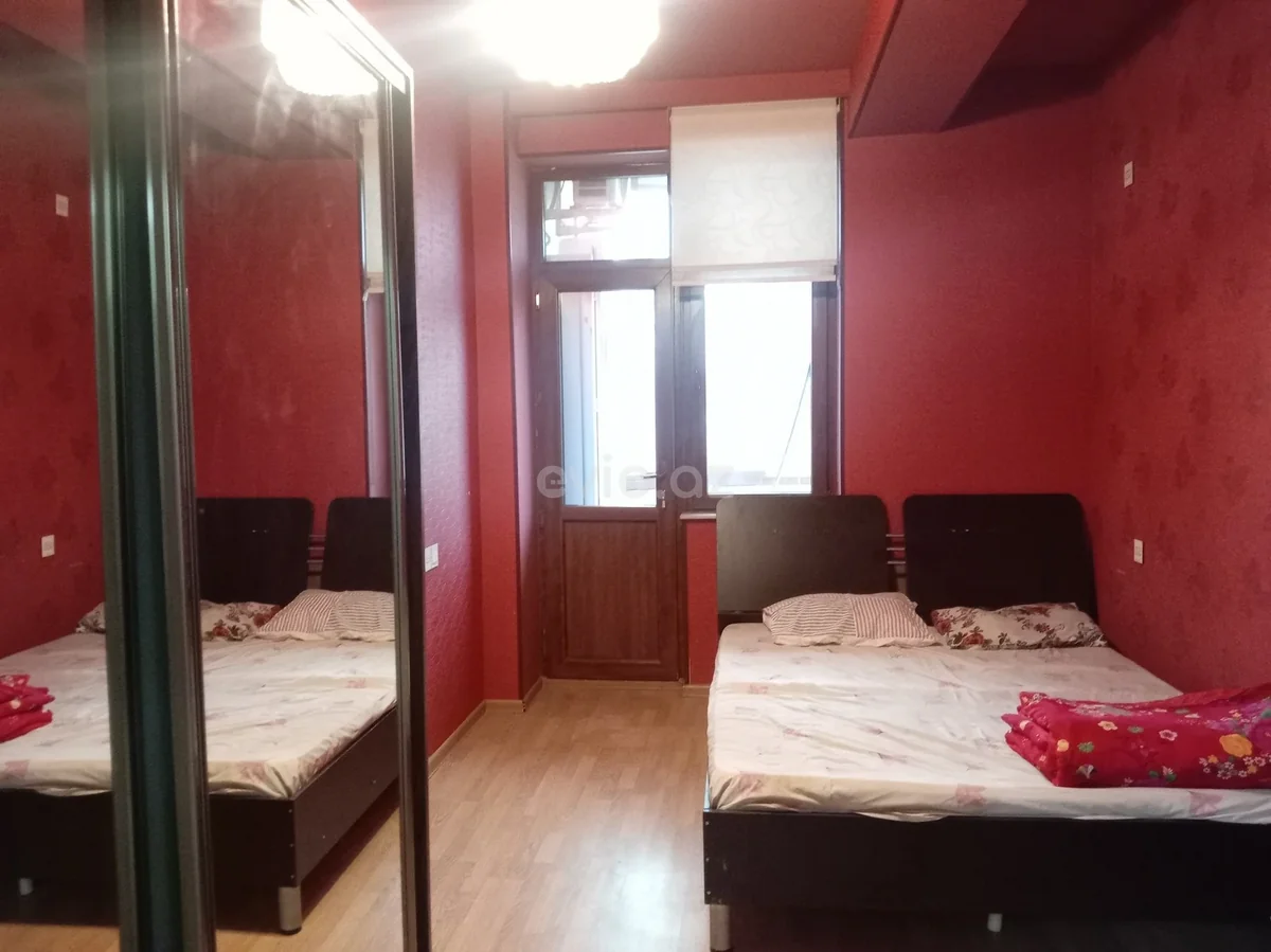 Kirayə 3 otaqlı mənzil 28 May metrosu yaxınlığında — Mənzil, Bakı (6)