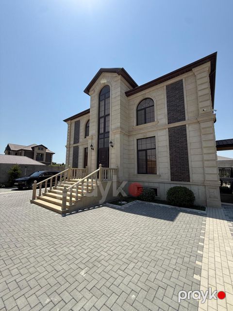 Satılır 5 otaqlı həyət evi/bağ evi 450 m² — Bakı