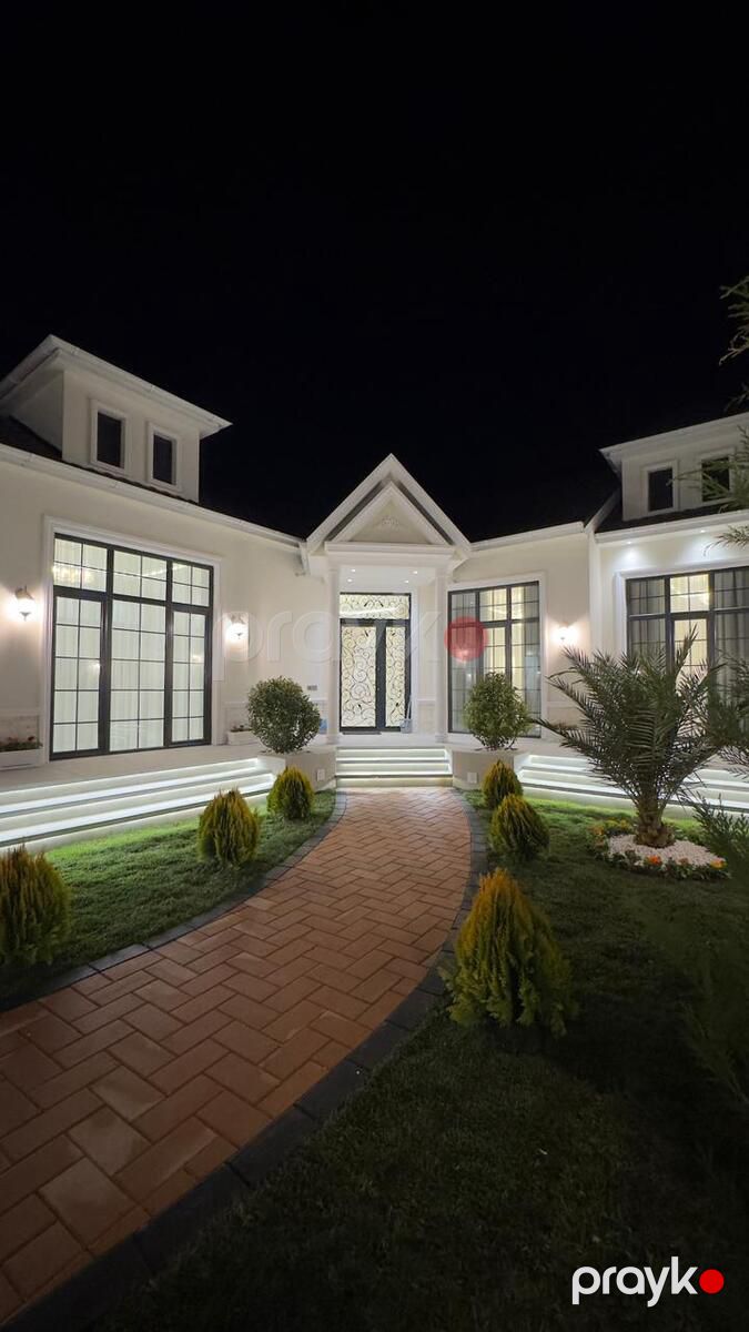 Satılır 5 otaqlı həyət evi/bağ evi 300 m² — Ev, villa, Bakı (8)