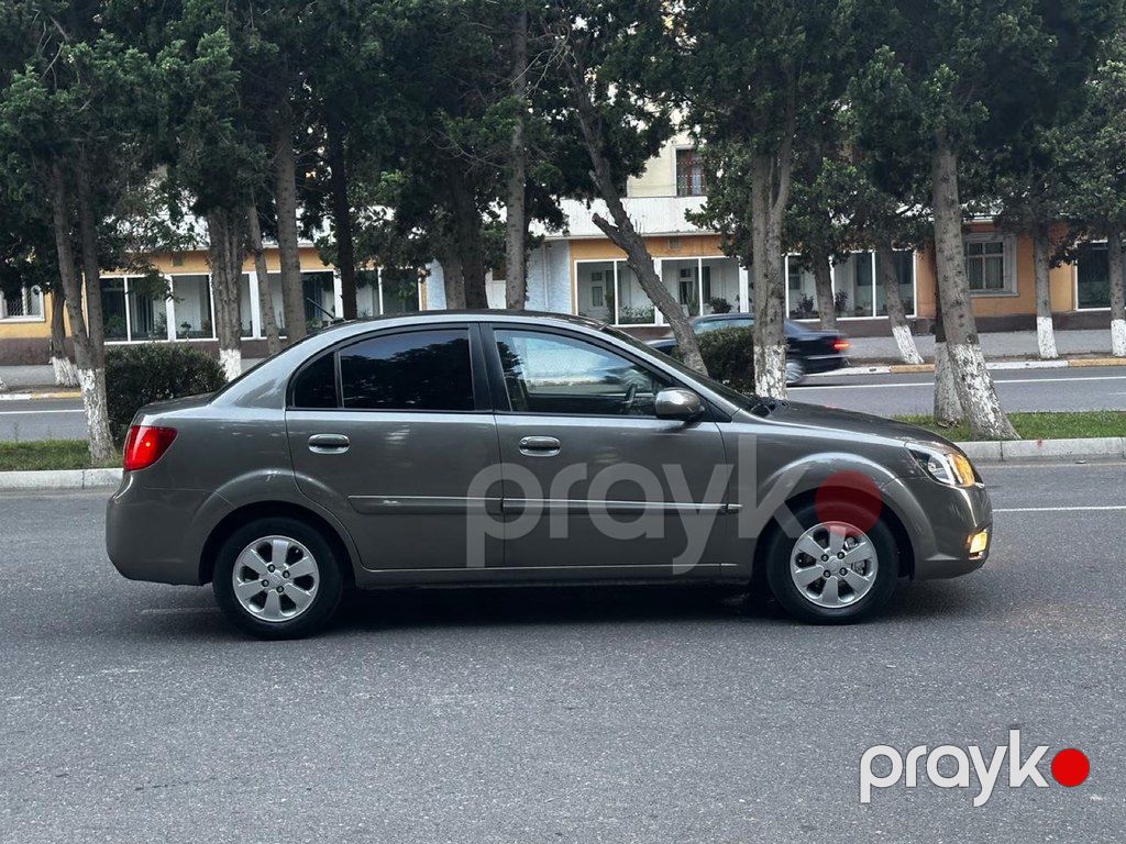 Kia Rio, 1.4 L, 2011 il, 221 000 km — Avtomobillər, Bakı (4)