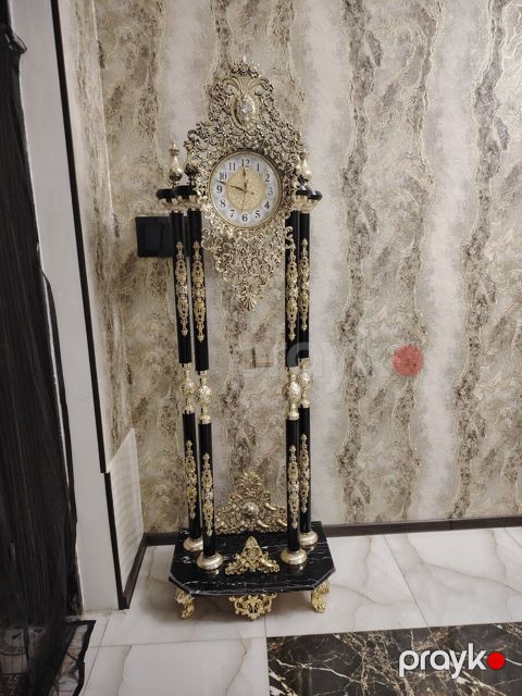Yerüstü saat — Bakı